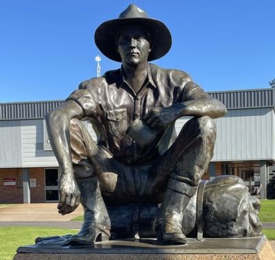 Big Cunnamulla Man QLD