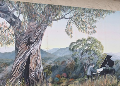 Mural on Building Quorn SA