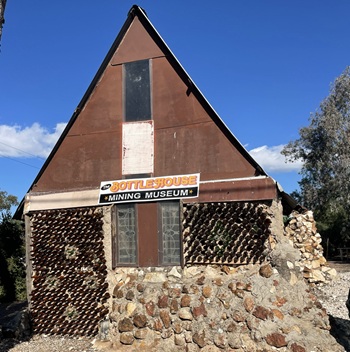 Bottle House Lightning Ridge